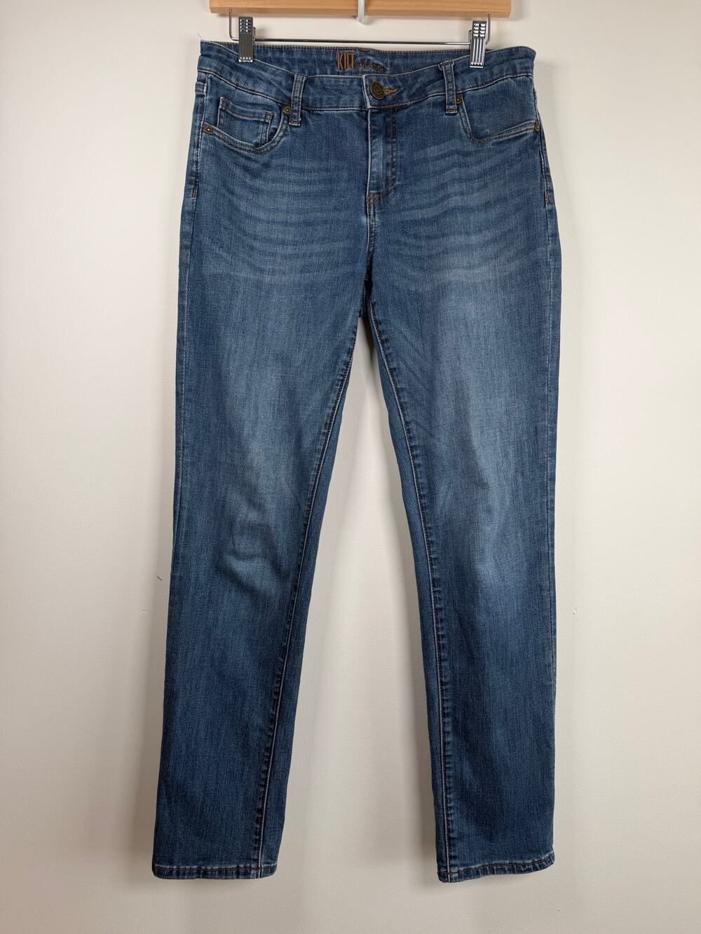 Kut from the Kloth Catherine Boyfriend Jeans Medium Wash Stretch Denim Size 8